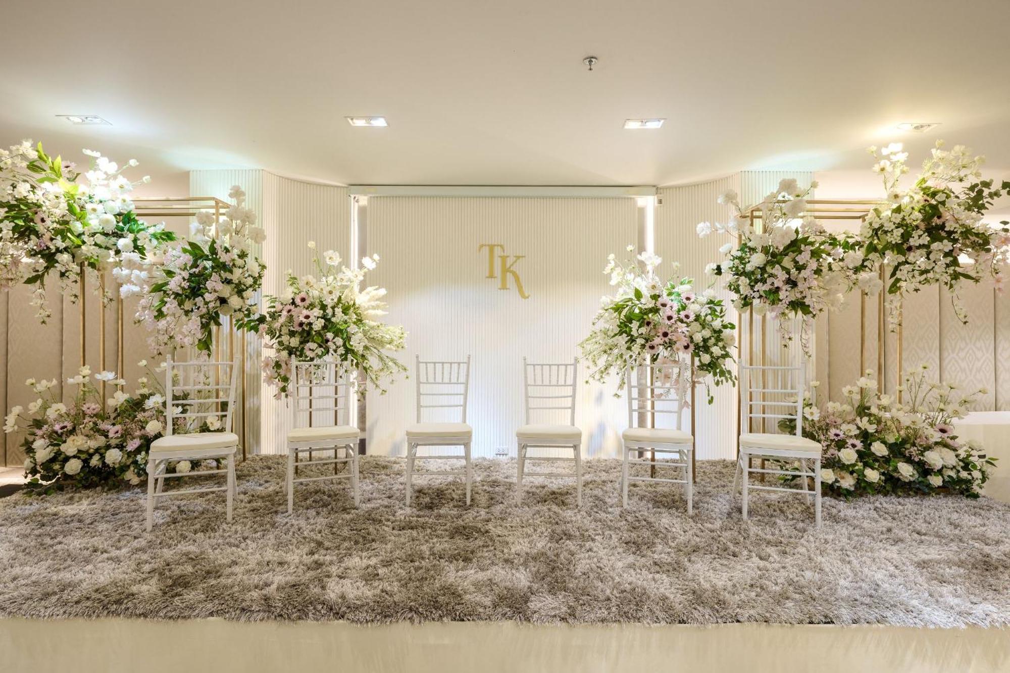 Tk Palace Hotel & Convention Бангкок Екстер'єр фото