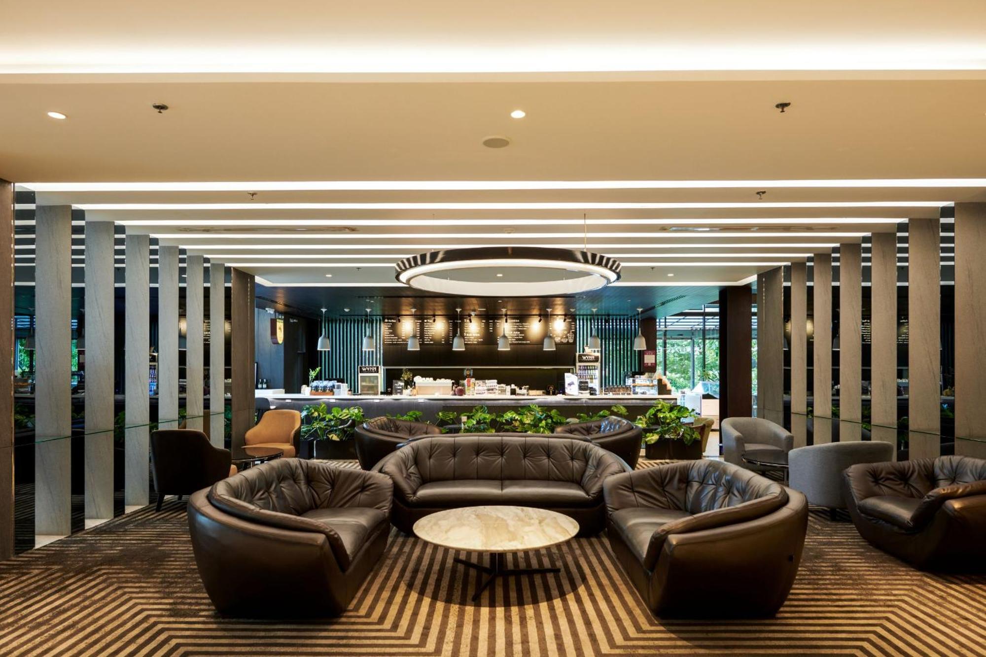 Tk Palace Hotel & Convention Бангкок Екстер'єр фото
